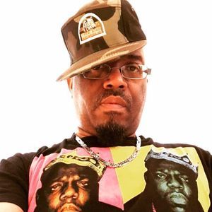 Meet your Posher, Lonny